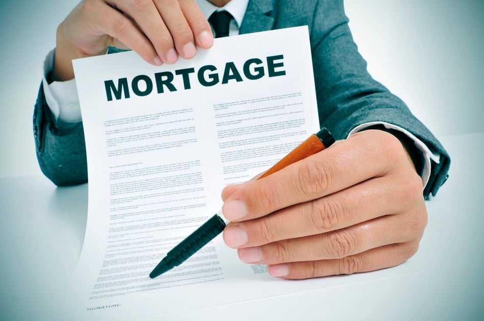 photodune-5723307-mortgage-loan-contract-s